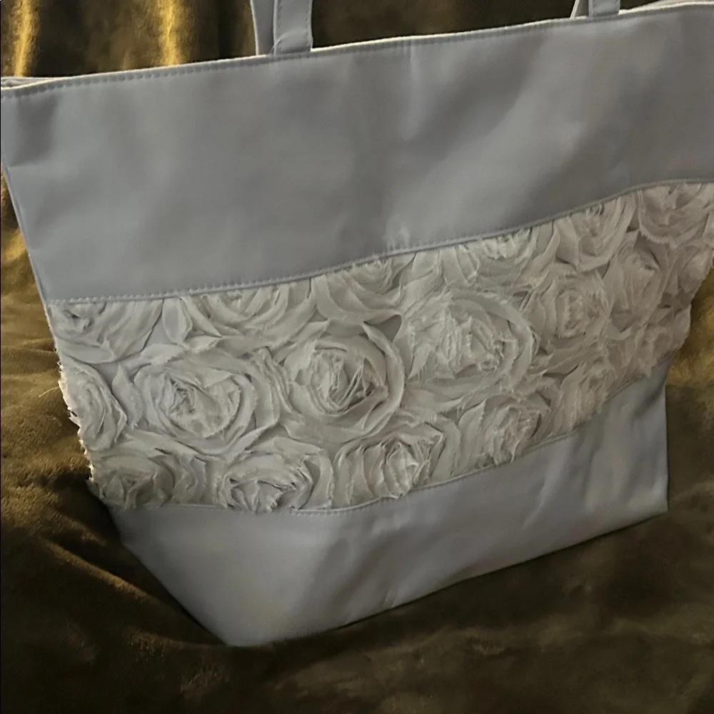 NWT Floral Gray Lavender Tote Bag